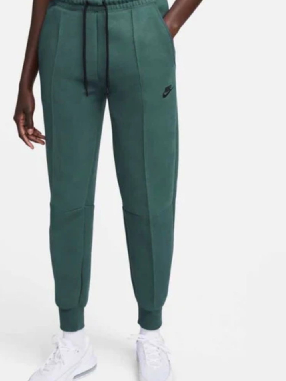Nike Sports Wear Tech Fleece Mid-Rise Full Length Women Joggers Size: XL NWT